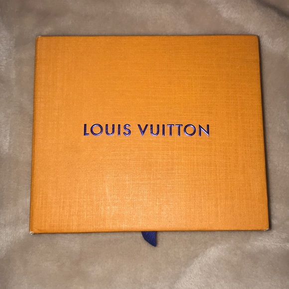 Louis Vuitton Multiple Wallet Monogram Grey - Picture 1 of 5